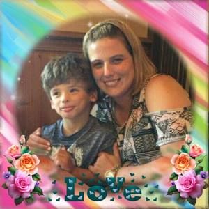 Meet your Posher, Carrie